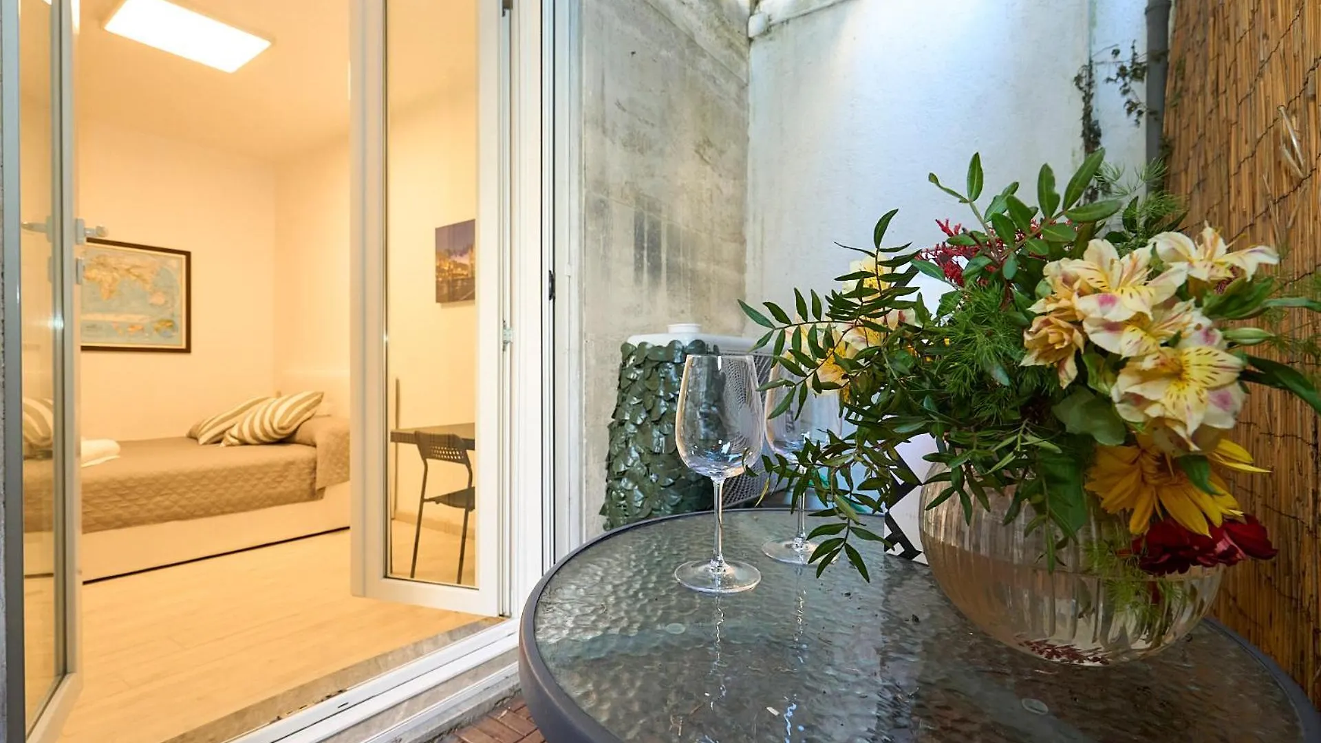 Garden Loft - 20 Minutes Walk From City Life-Duomo 밀라노 아파트